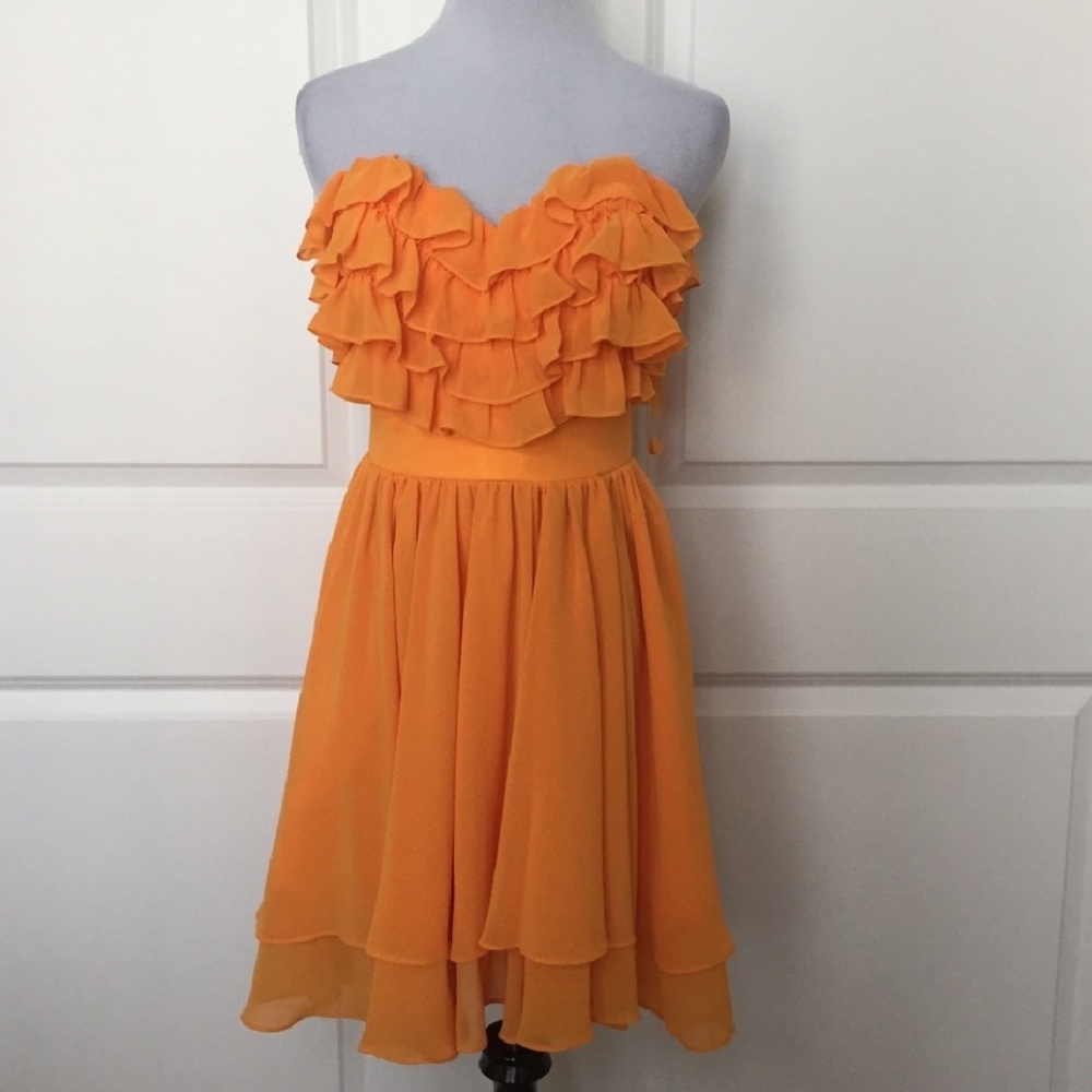 New Arden B Strapless Sweetheart